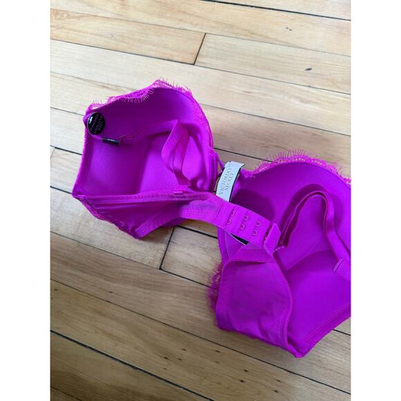 NWT Victoria’s Secret bomb she’ll push-up bra in magenta - Picture 5 of 7